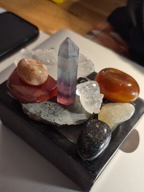 Mixed Crystal Tower and Tumbled Stone Display - Multicolor